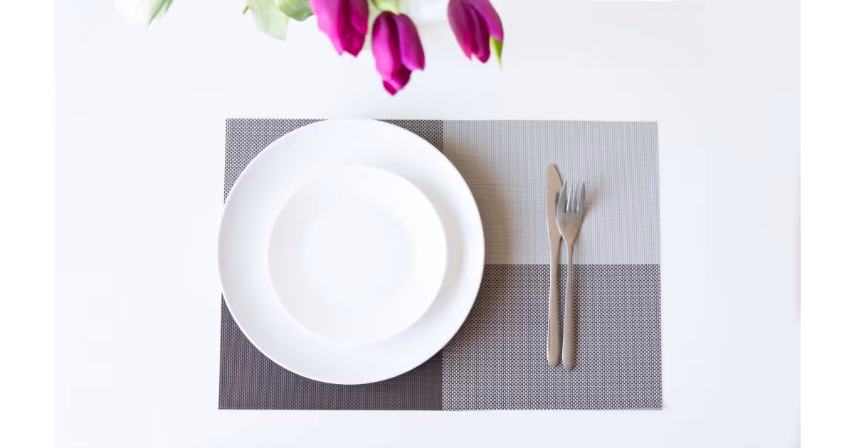 Pouze Dnes Prostírání Deluxe 30 × 45 cm – Aida tmavě hnědá