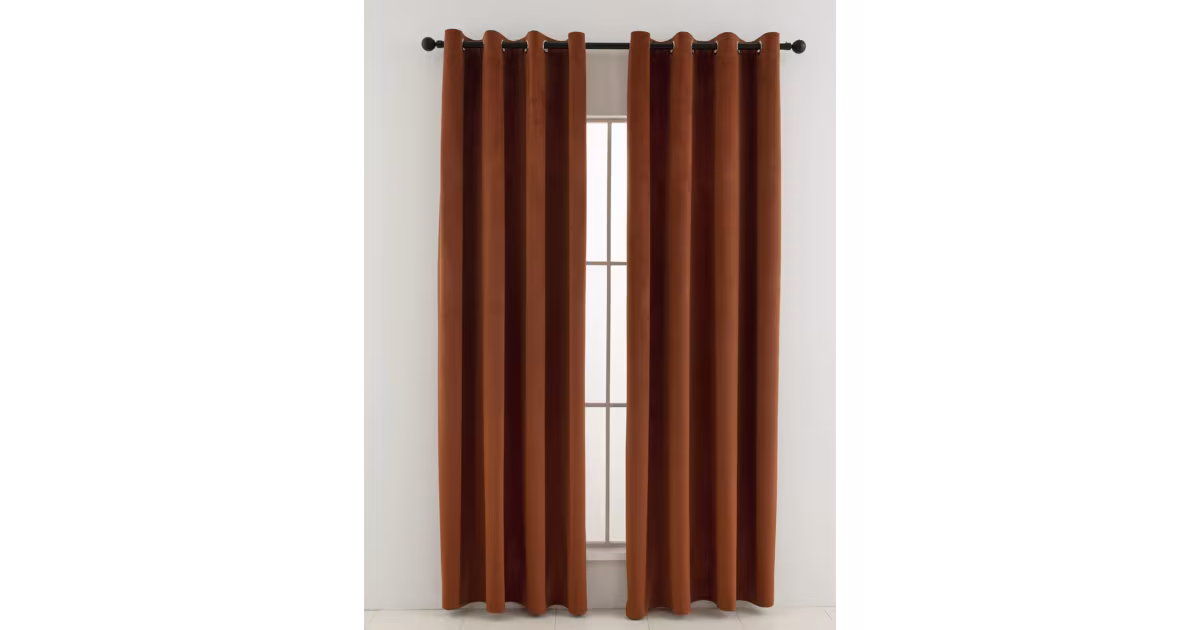 Sametové zatemňovací závěsy Cesar terakota - 140 x 180 cm (2ks) - kroužky Koupit Online