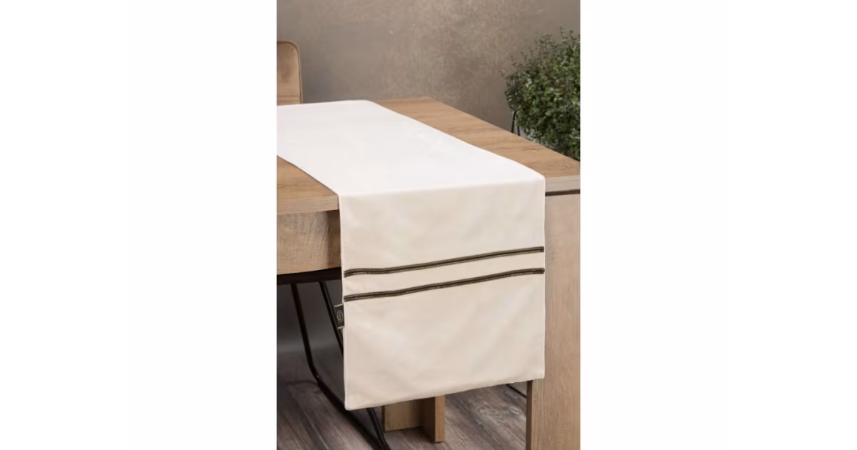Omezená Nabídka Sametový běhoun na stůl Glen 35 × 180 cm - krémový