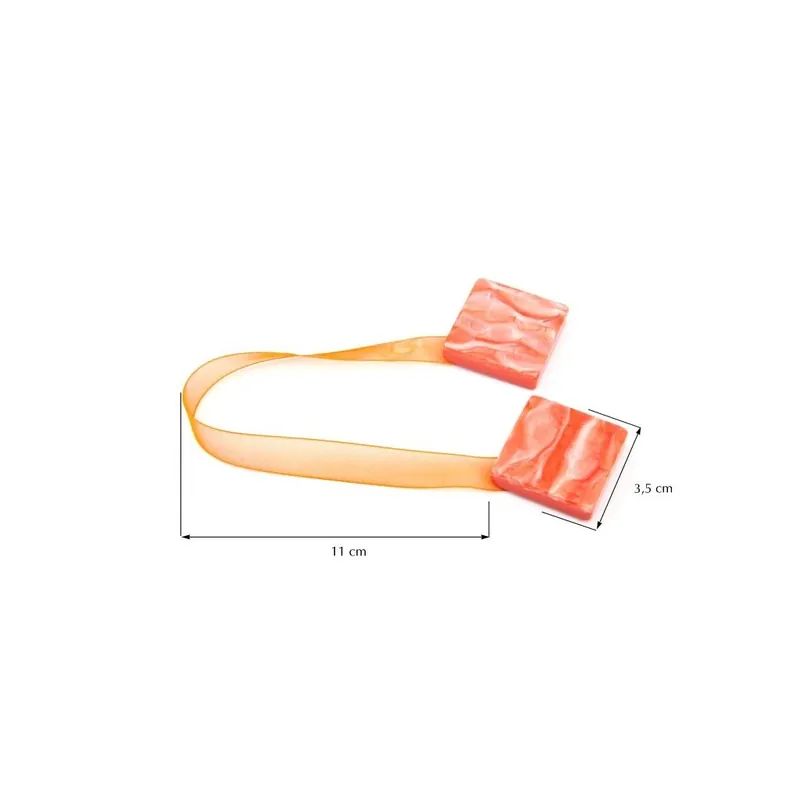 Aktuální Dekorační ozdobná spona na záclony a závěsy s magnetem TAMAY oranžová, 3,5x3,5 cm Mybesthome