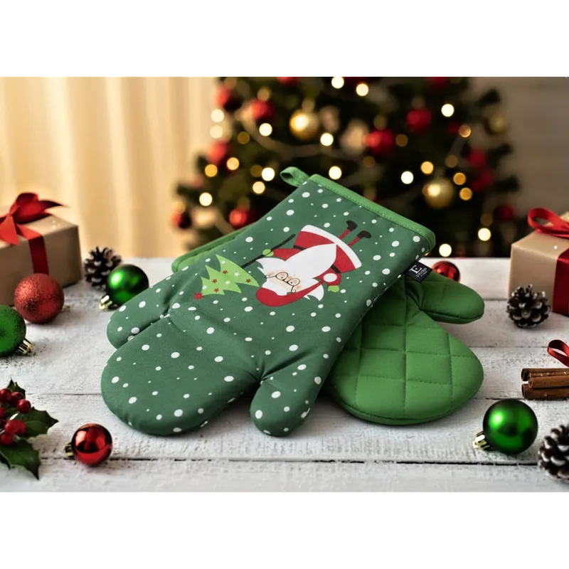 Vánoční kuchyňské rukavice chňapky COLOURFUL XMAS zelená 19x30 cm 100% bavlna Balení 2 kusy - levá a pravá rukavice. Výhodná Nabídka