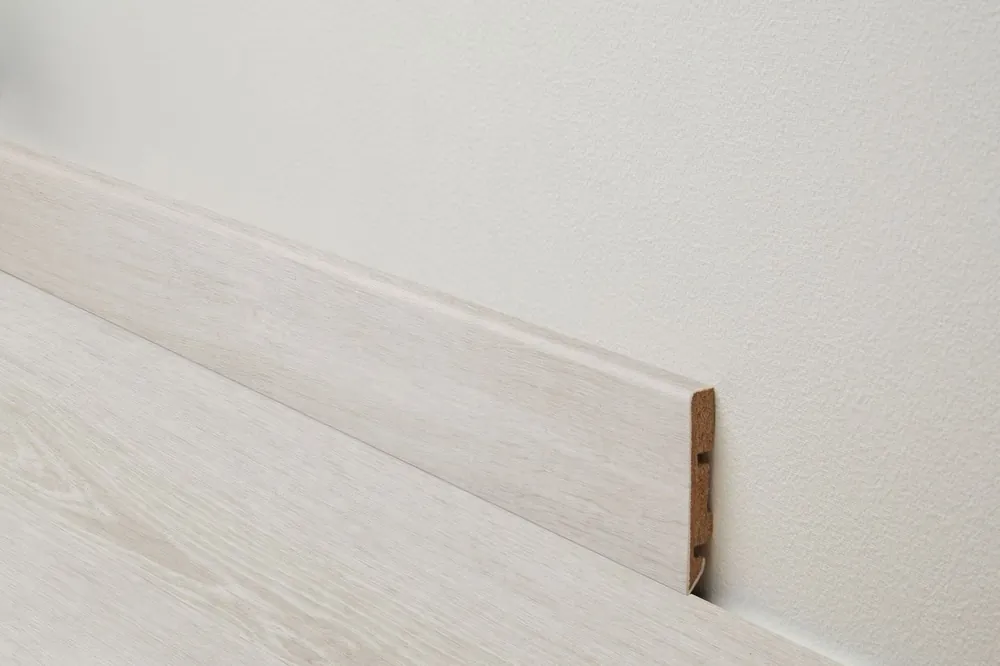 Přímo Od Výrobce Soklová lišta MDF Berry Alloc 63002688 Toulon Pure 241 cm (4 ks)