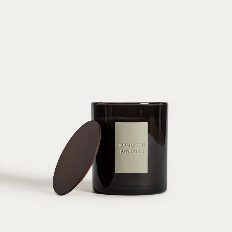 Svíčka URBAN LEATHER Eucalyptus Patchouli 781032 Vysoce Kvalitní