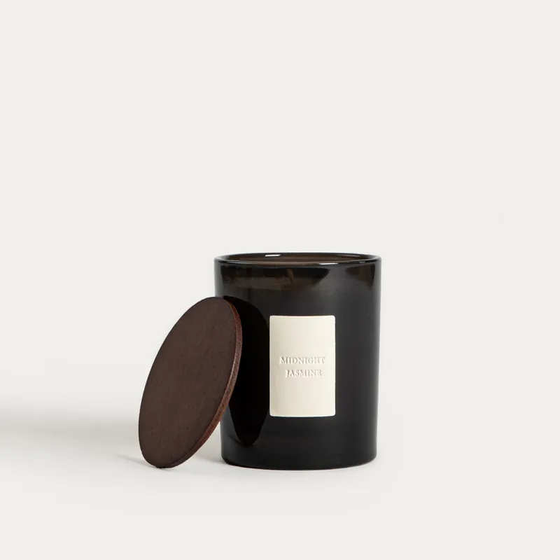 Kup Teď Svíčka URBAN LEATHER Midnight Jasmine 781353
